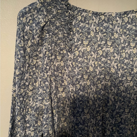 Gentle Fawn Charlize Dress Pacific Ditsy Pattern Size Medium Oversized Floral - Picture 6 of 6